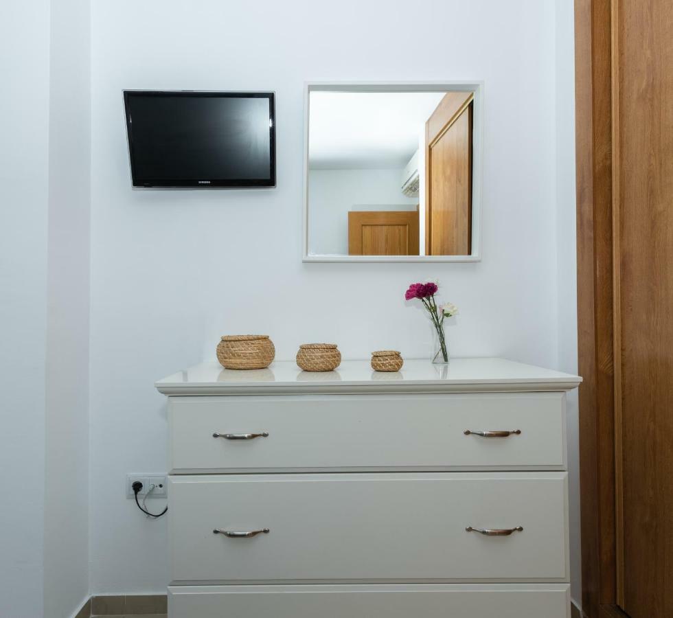 Wonderful Malagueta Pompidou Apartment Малага Екстериор снимка