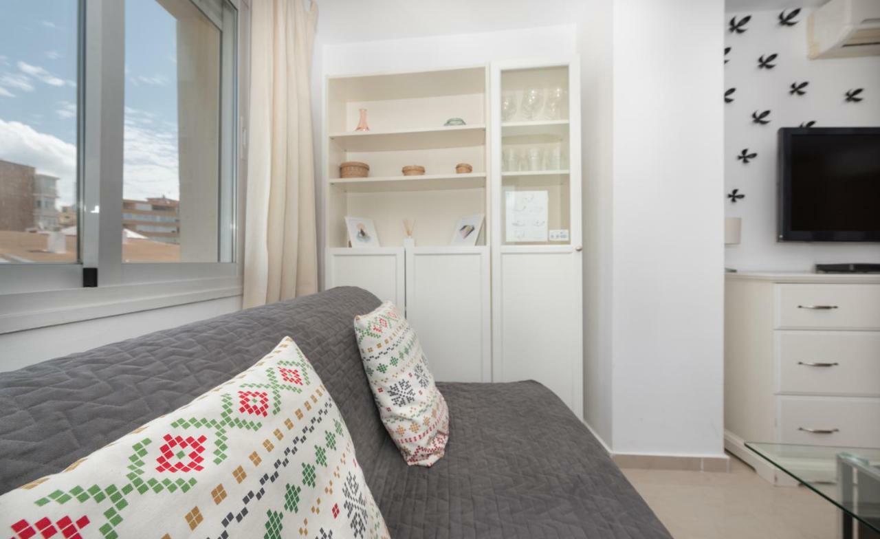 Wonderful Malagueta Pompidou Apartment Малага Екстериор снимка